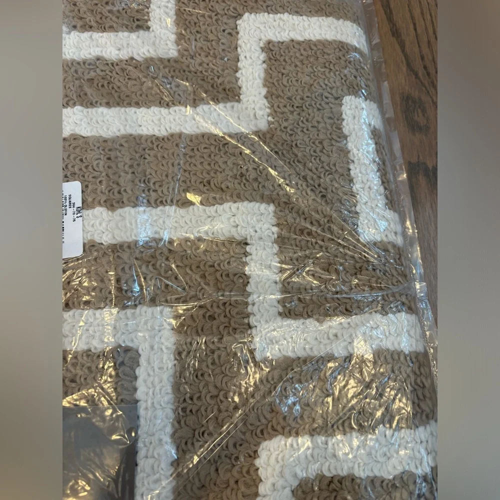 NWT Maples rugs Accent Rug Geodesign